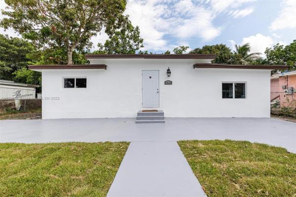 Gunton Heights, 1420 NW 116th St, Pinewood, Florida 33167, image 1