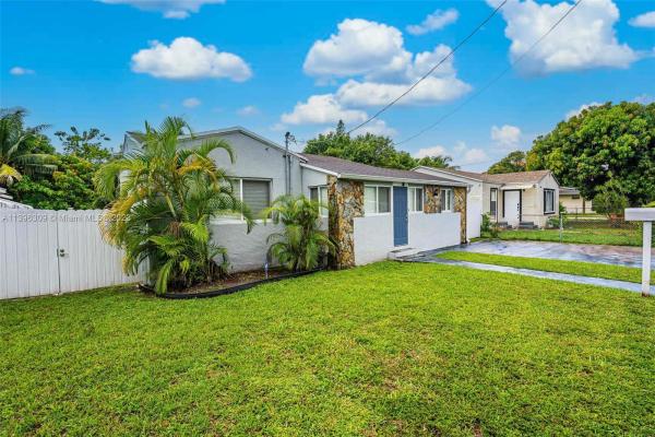 North Miami Estates, 1376 NW 41st St, Miami, Florida 33142, image 2