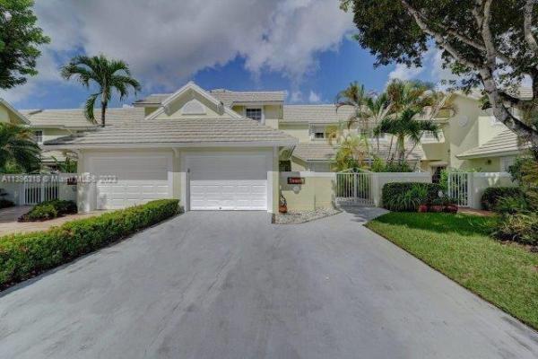 Doral Woods, 9927 NW 49th Ter, Doral, Florida 33178, image 1