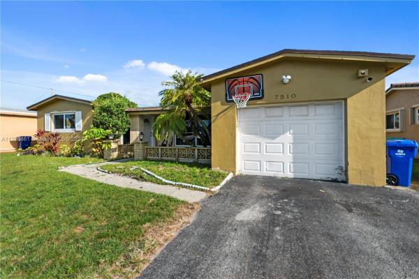 Miramar Park, 7510 Biltmore Blvd, Miramar, Florida 33023, image 2