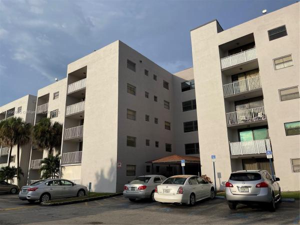 Fontainebleau Gardens, 8075 NW 7th St #403, Fountainebleau, Florida 33126, image 1