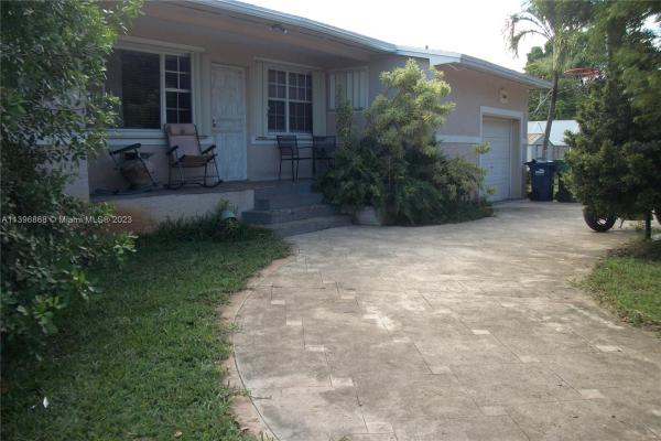 Sunny Isles Inland, 17500 NW 20th Ave, Miami Gardens, Florida 33056, image 1