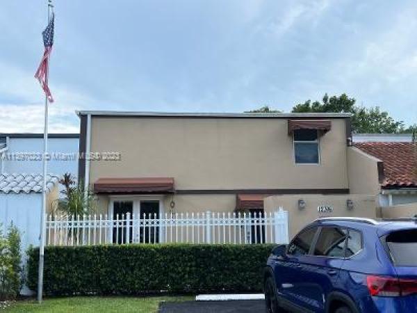 Greenway Lakes, 12316 SW 20th Ter #12316, Tamiami, Florida 33175, image 1