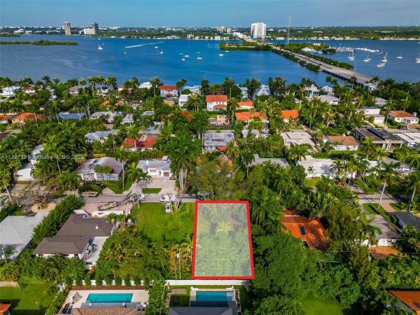 North Bay Island, 7701 Coquina Dr, North Bay Village, Florida 33141, image 1