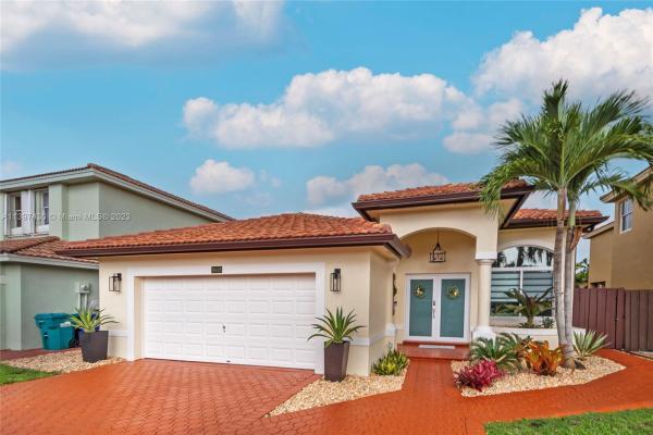 Shoma Homes, 16416 SW 95th St, The Hammocks, Florida 33196, image 1