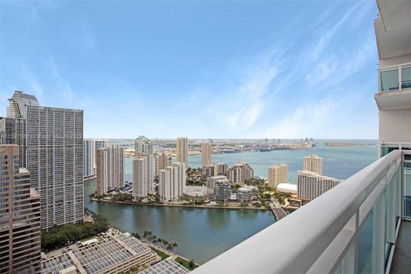 The Plaza On Brickell East, 950 Brickell Bay Dr #4706, Miami, Florida 33131, image 1