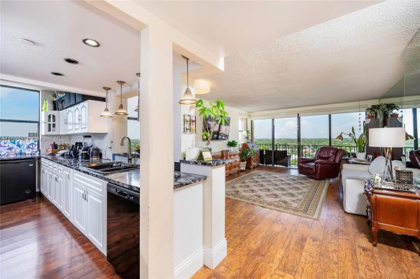 Greenwich, 1470 NE 123rd St #A1202, North Miami, Florida 33161, image 1