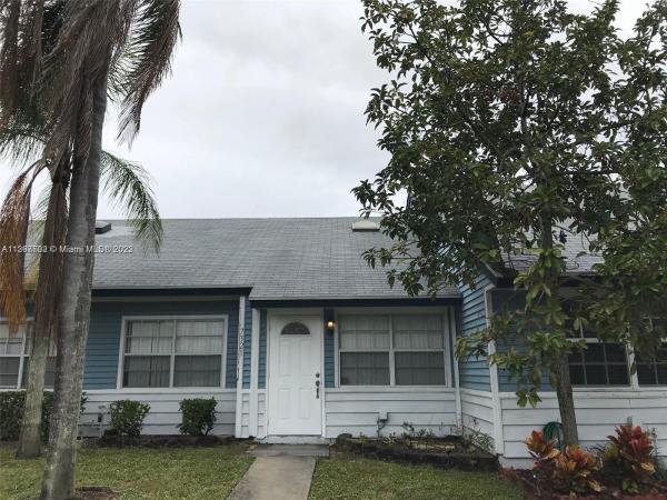 North Lauderdale Estates, 7321 Tam Oshanter Blvd #7321, North Lauderdale, Florida 33068, image 1