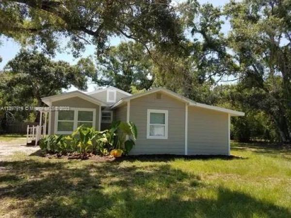Sunrise Terrace, 2102 S 30th St, Fort Pierce, Florida 34947, image 1