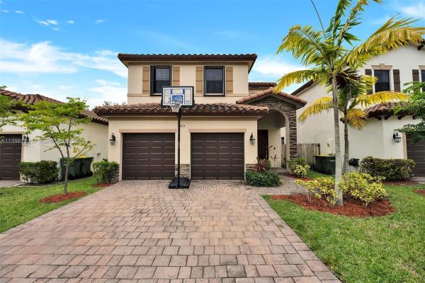 Barbados At Oasis, 2410 NE 1st St, Homestead, Florida 33033, image 1