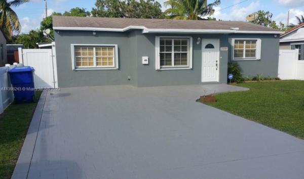 Hollywood Park, 2339 Coolidge St, Hollywood, Florida 33020, image 2