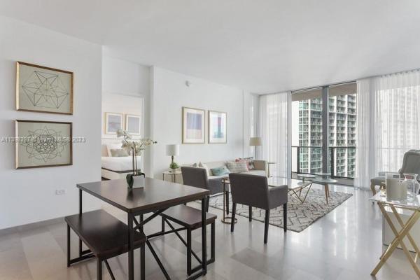 Reach Brickell City Centre, 68 SE 6th St #1209, Miami, Florida 33131, image 2