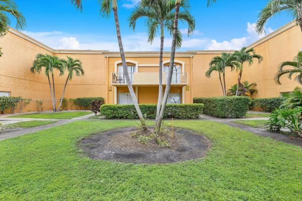 Venetian Gardens At Country Club Of Miami, 18111 NW 68th Ave #H103, Hialeah, Florida 33015, image 1