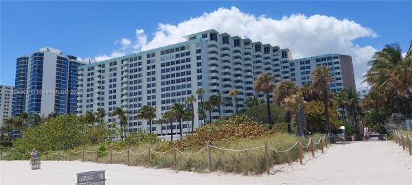 Triton Tower, 2899 Collins Ave #1504, Miami Beach, Florida 33140, image 2