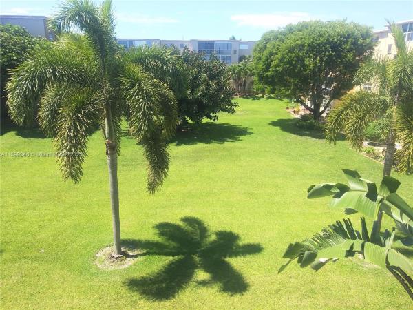 Village Royale Greenwood, 2615 NE 3rd Ct #315, Boynton Beach, Florida 33435, image 1