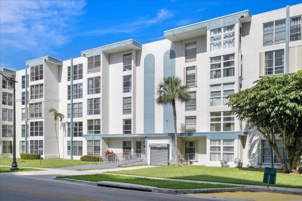 Avila North, 17560 Atlantic Blvd #506, Sunny Isles Beach, Florida 33160, image 1