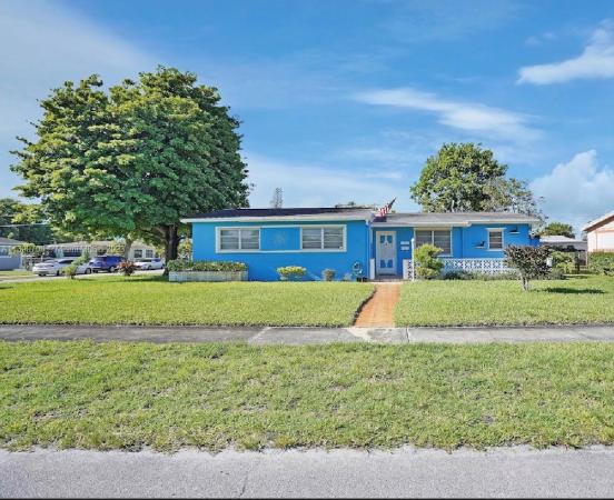 Norwood, 1230 NW 192nd St, Miami Gardens, Florida 33169, image 2