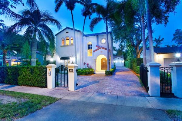 Granada, 821 Majorca Ave, Coral Gables, Florida 33134, image 2