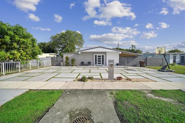 Westhaven Heights, 1084 W 65th St, Hialeah, Florida 33012, image 1