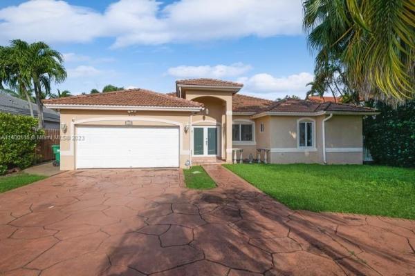 1920 SW 137th Pl, Unincorporated Dade County, Florida 33175, image 2