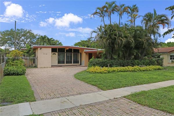 Lawn Acres, 314 S 57th Ave, Hollywood, Florida 33023, image 1