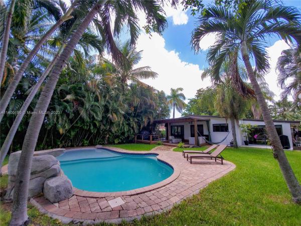 Hollywood Little Ranches, 2831 Lincoln St, Hollywood, Florida 33020, image 2