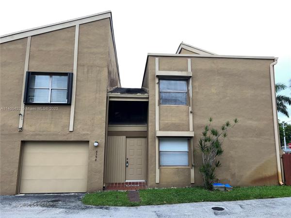 Missionwood At Miramar, 8398 S Missionwood Cir #B-II, Miramar, Florida 33025, image 1