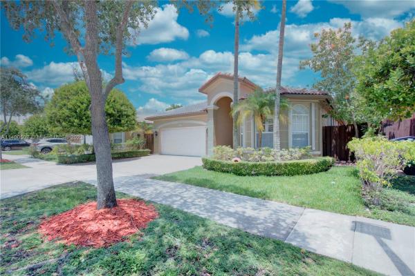 Gallapagos 2, 8513 NW 111th Ct, Doral, Florida 33178, image 1