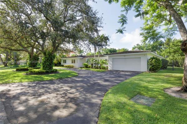 Paris Estates, 7240 SW 129th St, Pinecrest, Florida 33156, image 1