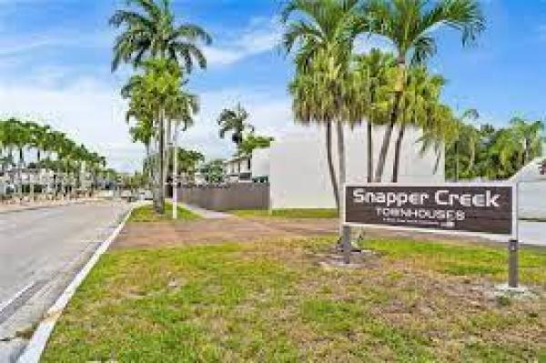 Snapper Creek Townhouses, 11343 SW 69th Ter, Kendall, Florida 33173, image 1