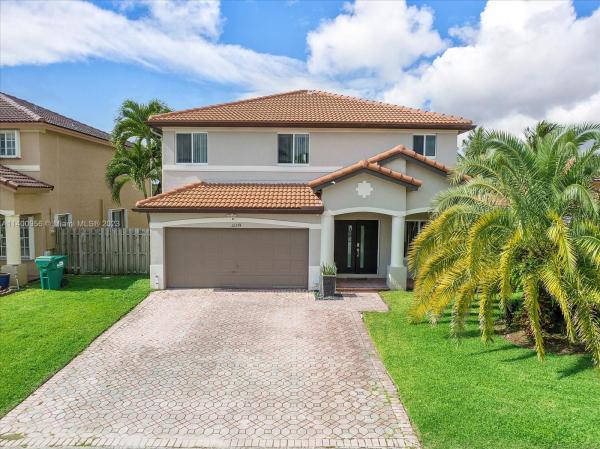 Bonita Lakes, 12374 SW 140th St, Three Lakes, Florida 33186, image 1