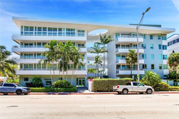 Rond Point, 7800 Collins Ave #204, Miami Beach, Florida 33141, image 1