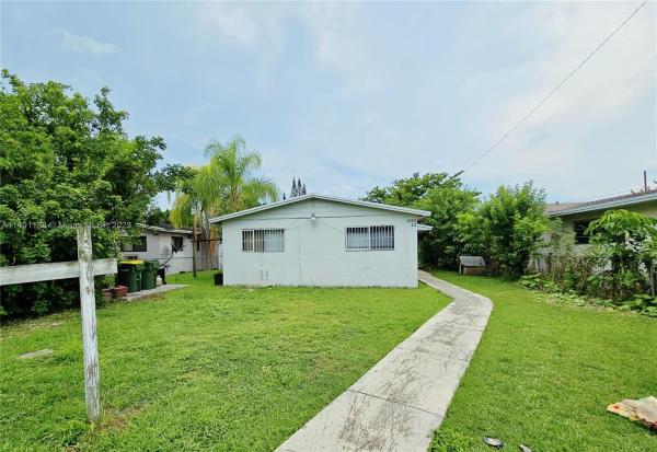Redondo, 1220 NW 12th St, Homestead, Florida 33030, image 1