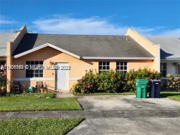 Richmond Townhouse, 11609 SW 147th Ter 0, Richmond Heights, Florida 33176, image 1