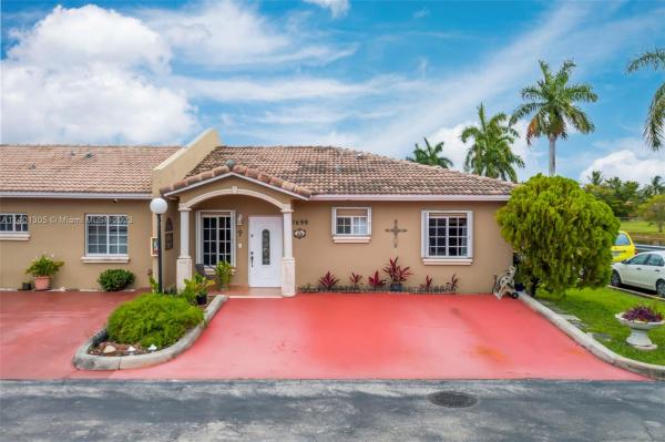 Gabriella Center, 7698 NW 183rd Ter #1101, Hialeah, Florida 33015, image 1