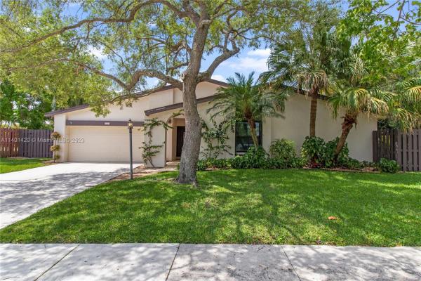 The Crossings, 12820 SW 107th St, The Crossings, Florida 33186, image 2