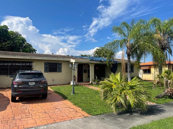 Tropical Highlands, 8731 SW 43rd St, Olympia Heights, Florida 33165, image 1