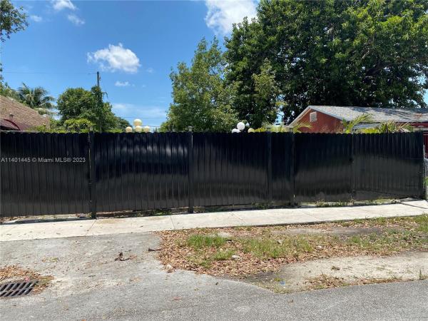 17th Avenue Manor, 1978 NW 48th St, Brownsville, Florida 33142, image 1