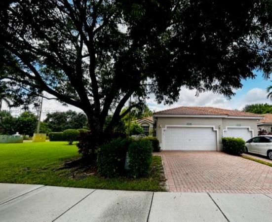 Regency Homes At Fairway Isles, 2501 E Aragon Blvd #1, Sunrise, Florida 33313, image 1
