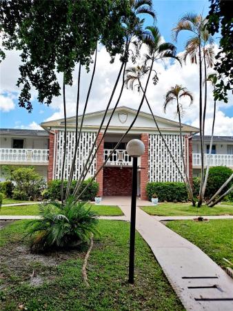 Suburbanite, 3701 Tyler St #210, Hollywood, Florida 33021, image 1
