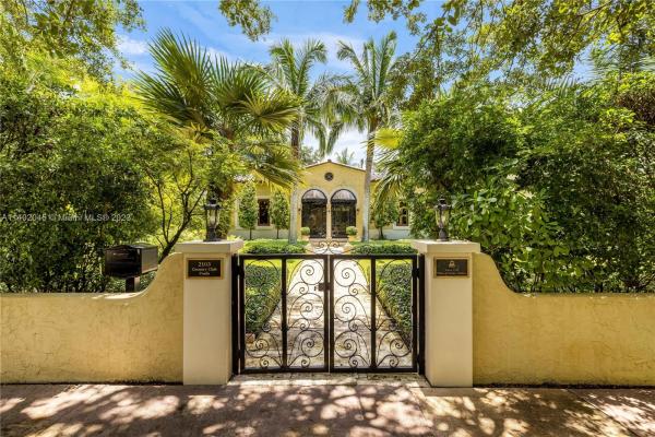 Granada, 2103 Country Club Prado, Coral Gables, Florida 33134, image 2