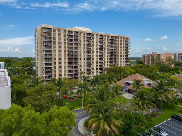 Greenwich, 1470 NE 123rd St #A1209, North Miami, Florida 33161, image 1
