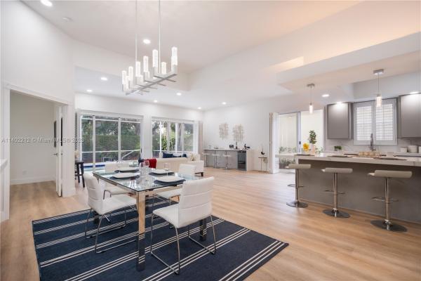 Oaks East, 387 Kelsey Park Dr, Palm Beach Gardens, Florida 33410, image 1