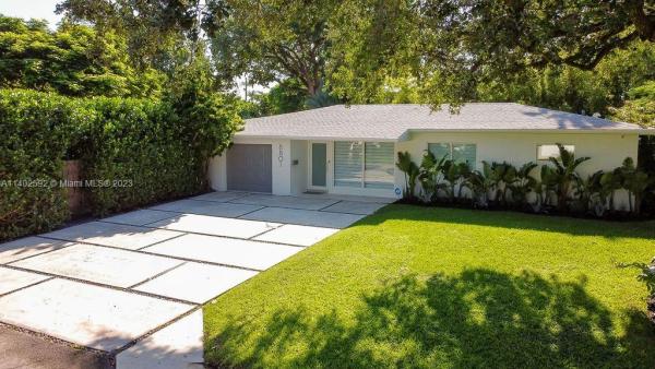 8801 NE 9th Ct, Unincorporated Dade County, Florida 33138, image 2