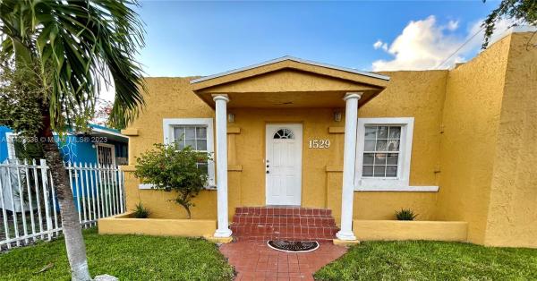 Floral Park, 1529 NW 52nd St, Miami, Florida 33142, image 2