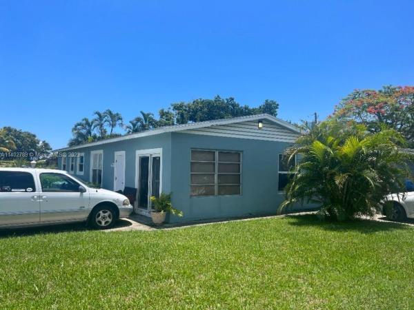 Lake Park Residential, 754 Date Palm Dr #B-1, Lake Park, Florida 33403, image 1