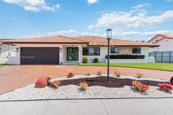 University Park East, 13321 SW 2nd St, Tamiami, Florida 33184, image 1