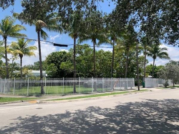 Evergreen Gardens, 2616 NW 14th Ave, Miami, Florida 33142, image 1