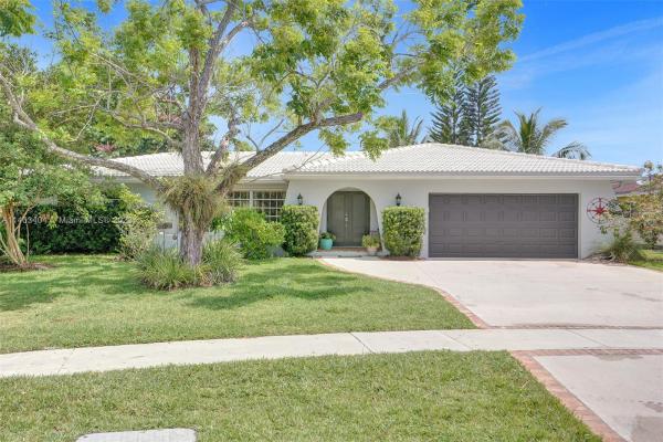 Lakeview Estates, 6741 SW 17th St, Plantation, Florida 33317, image 1