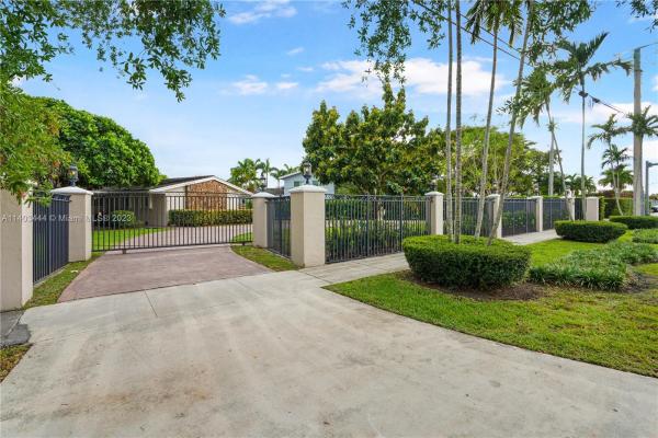 Lake Catalina, 8610 SW 48th St, Olympia Heights, Florida 33155, image 1